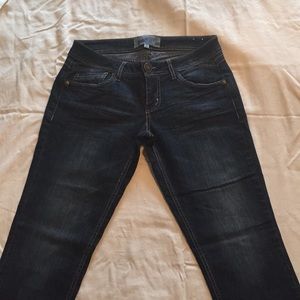 Super stretch, skinny crops